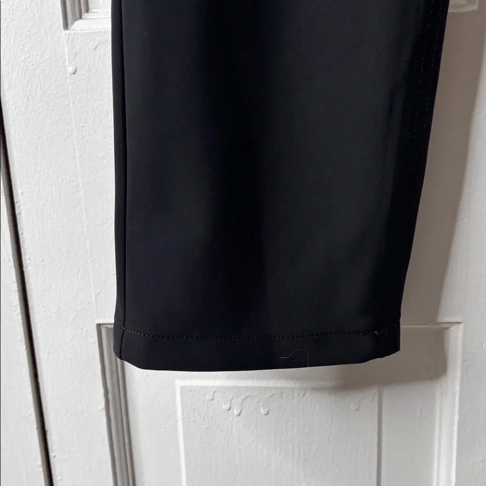 Theory Black Stretch Straight Leg Pants sz2